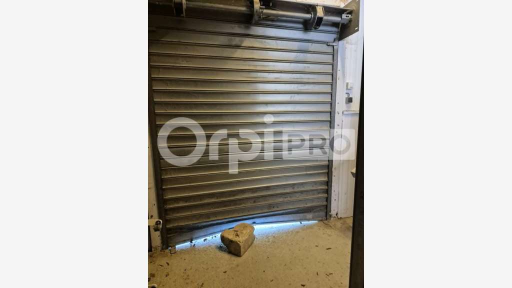 Local d'activité 200m² à louer à Vitry-le-François