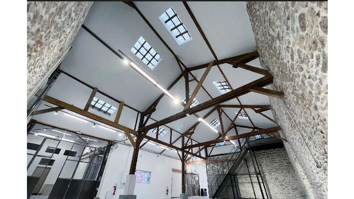 Location local d'activités 1600m² Vitry-sur-Seine