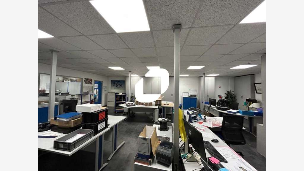 A louer Local d'activité 600m² Vitry sur seine