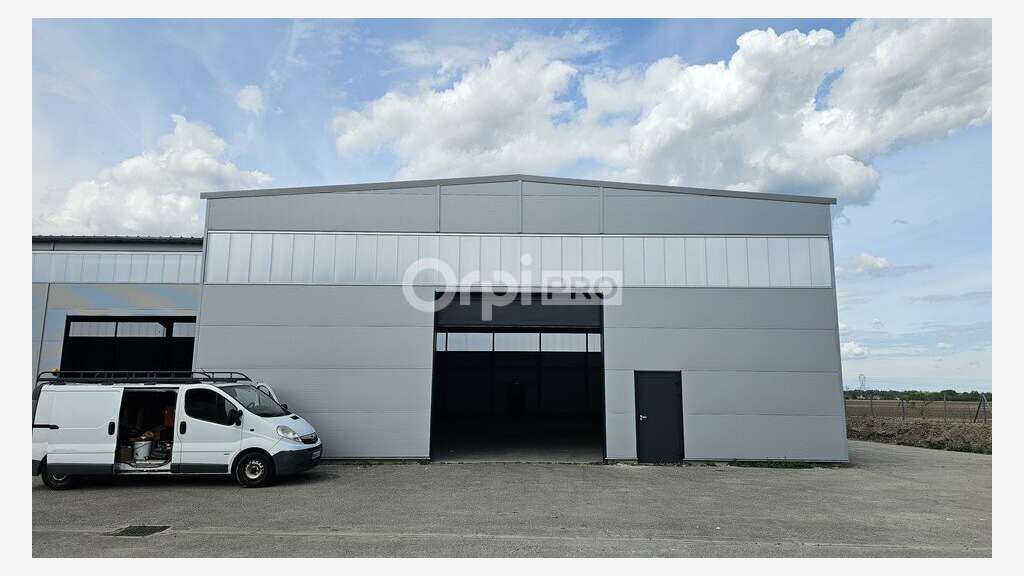 A louer entrepôt de 375m² à Volgelsheim