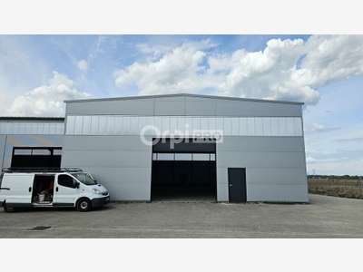 A louer entrepôt de 375m² à Volgelsheim