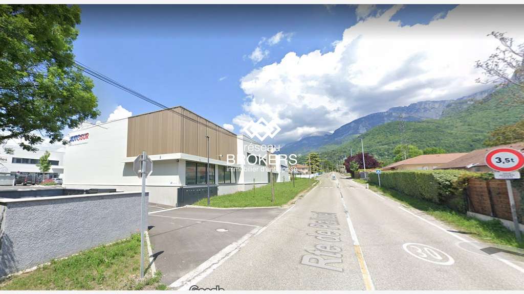 A louer local d'activité 418m² à Voreppe