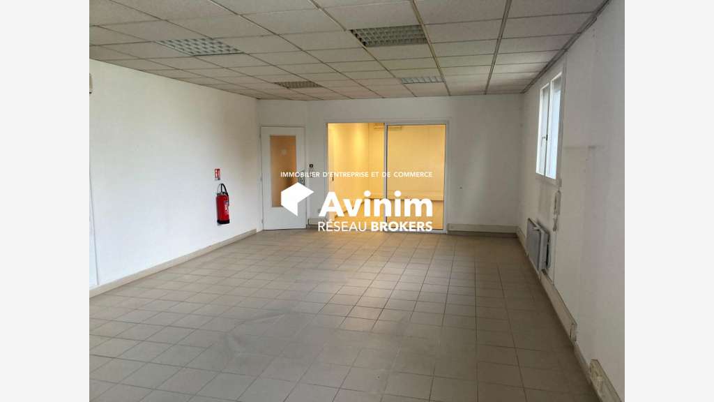 Local d'activité 1290m² à louer Voreppe Centr'Alp