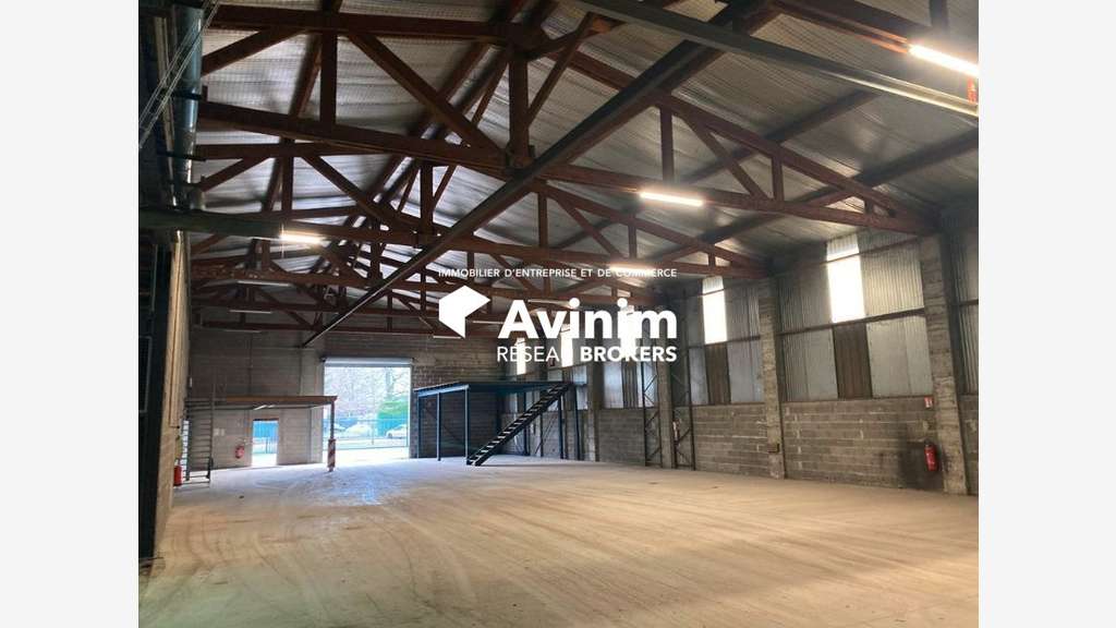 Local d'activité 1290m² à louer Voreppe Centr'Alp