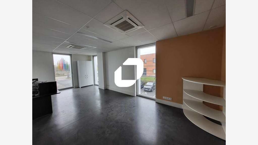 A louer Local d'activité 1058m² Wasquehal
