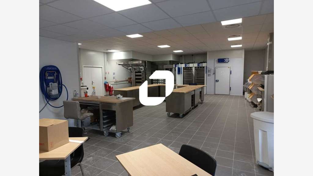 A louer Local d'activité 626m² Wasquehal
