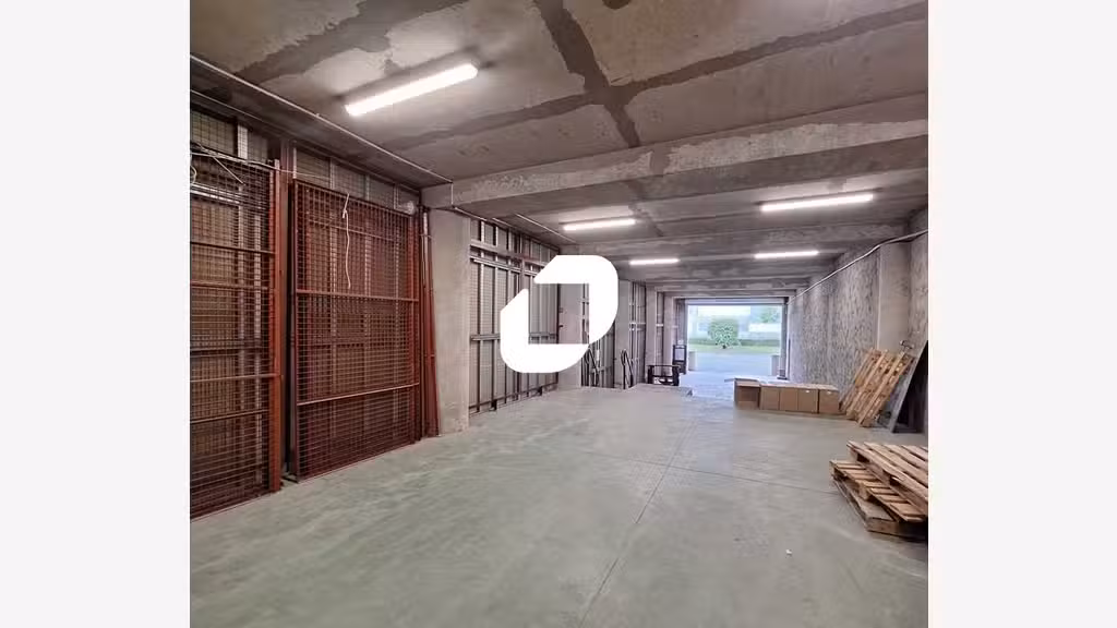 A louer Local d'activité 511m² Wissous