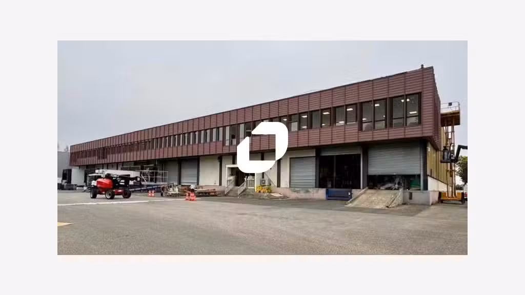 A louer Local d'activité 1351m² Wissous
