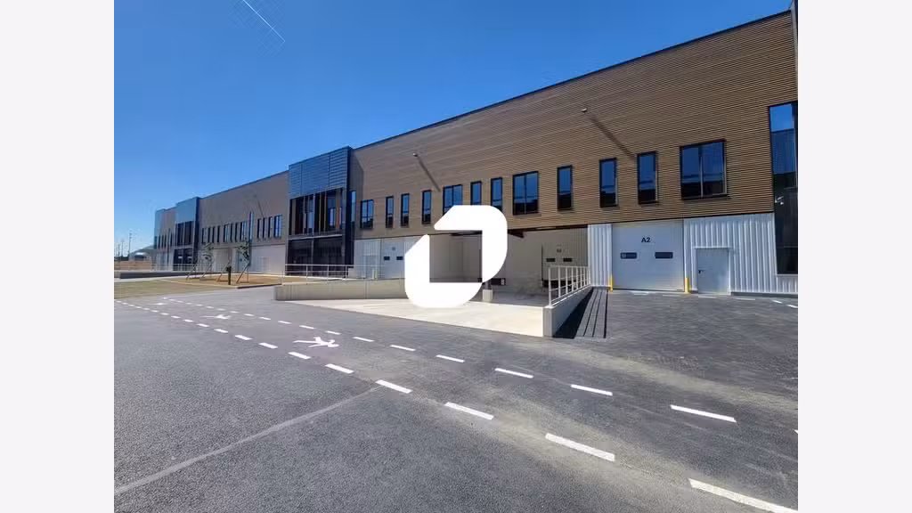 A louer Local d'activité 9501m² Wissous