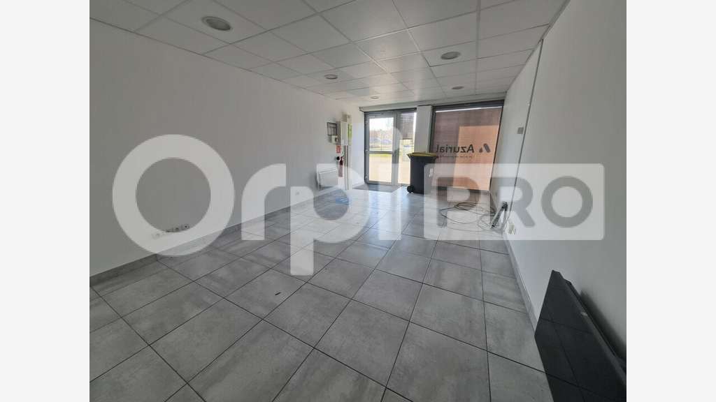 Local d'activité 200m² à louer à Witry-lès-Reims