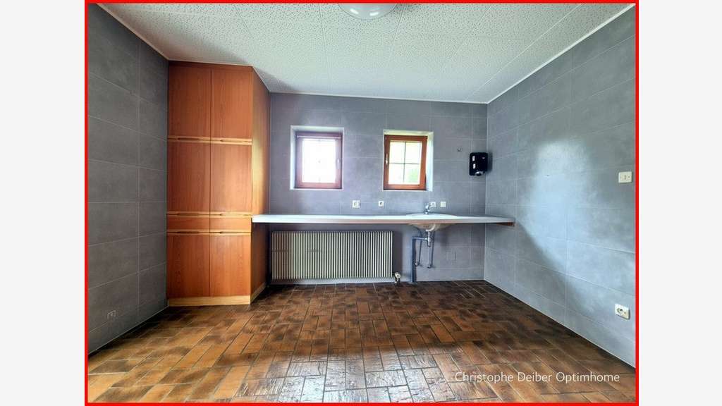Local professionnel 104m² à louer à Woerth