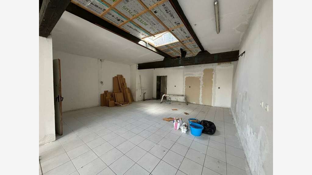 YFFINIAC - BUREAU à louer