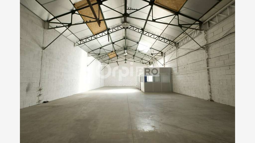 A louer bureaux de 94m² à Venissieux