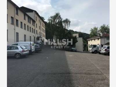 Local 283m² à louer à Fontaines-sur-Saône
