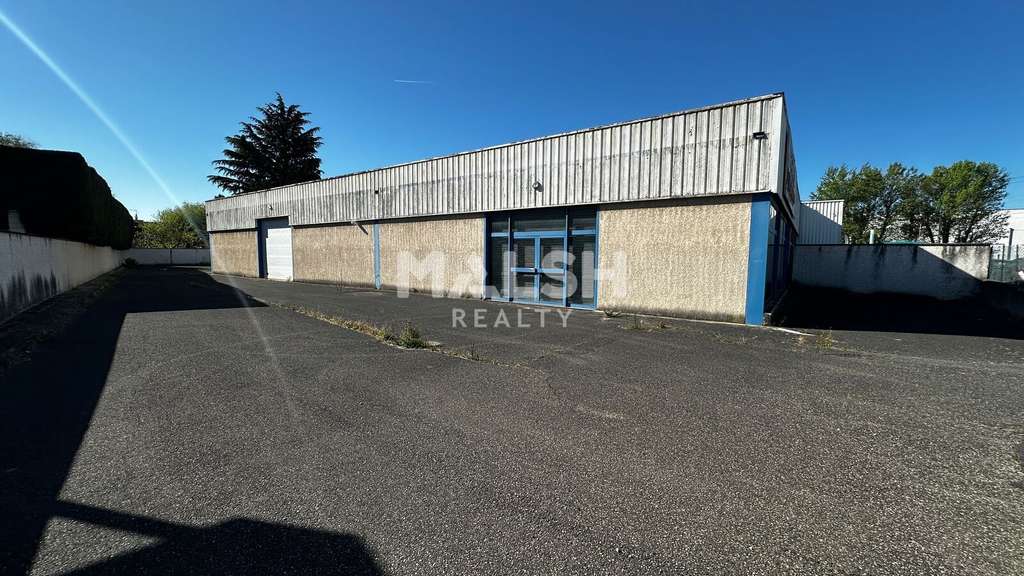 Local d'activité bureaux de 400m² à louer à Genay