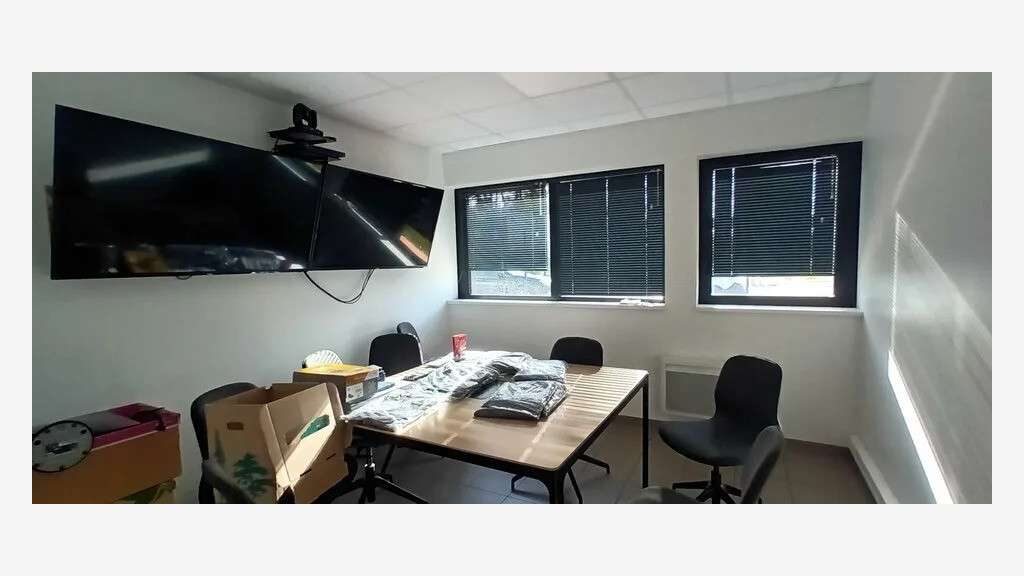 Local d'activités 517m² en ZA à Harfleur