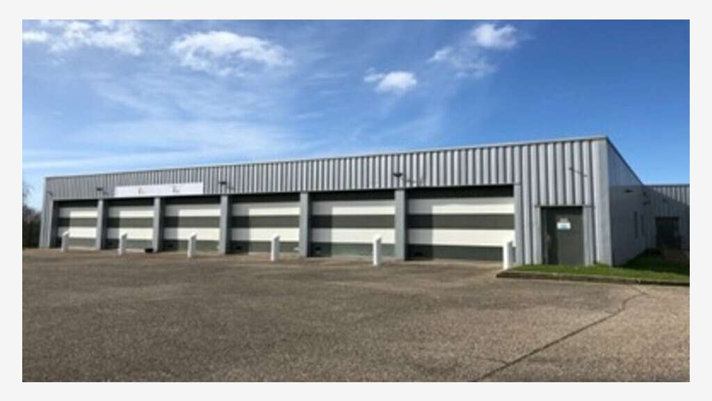 Bâtiments 588m² à louer à St Dizier ZA Pré Moinot