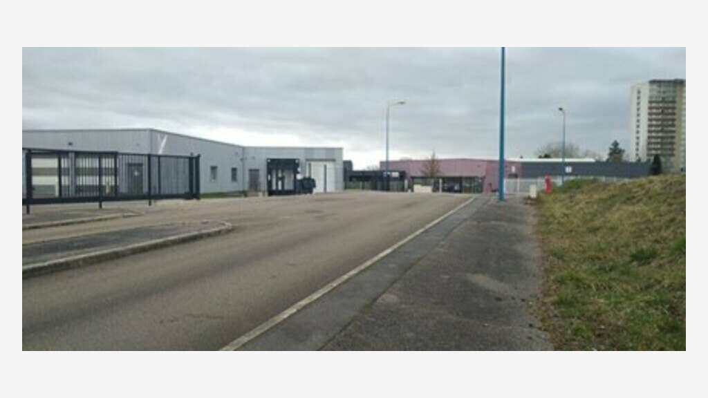 Bâtiments 588m² à louer à St Dizier ZA Pré Moinot