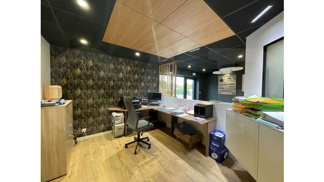 A louer local d'activité 203m² à Hennebont