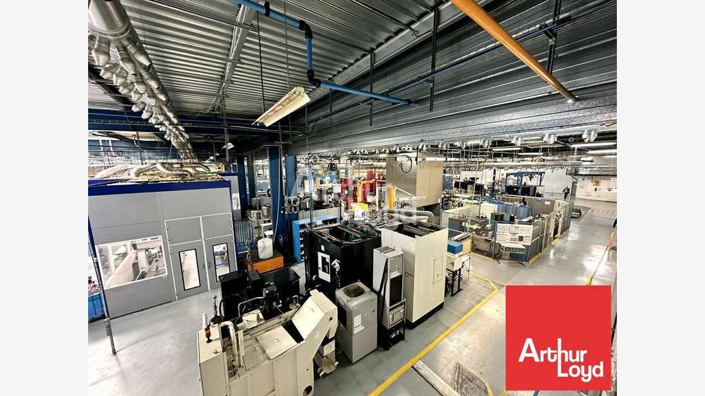 Local d'activité industriel 8252m² à Châtellerault