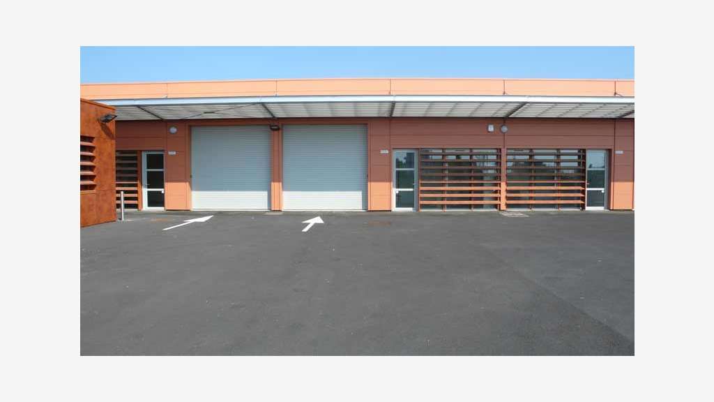 À louer bureaux et ateliers de 280m² à Béziers