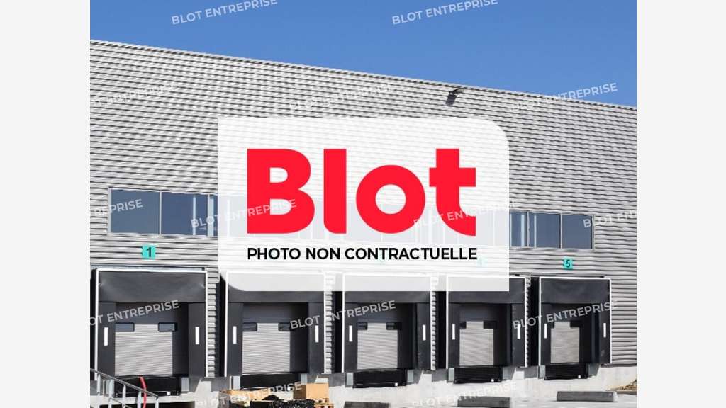 A louer local activité 800m² Zone Beslon La Baule