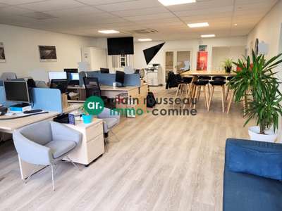 A louer local  200m² ZAC La Chapelle sur Erdre