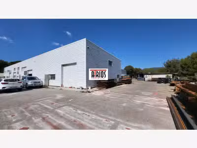 Local activité 300m² à louer La Ciotat Athélia IV