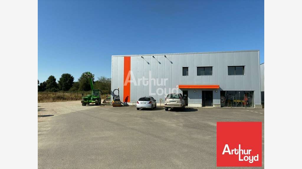 Local d'activité 550m² à louer à La Roche-sur-Yon