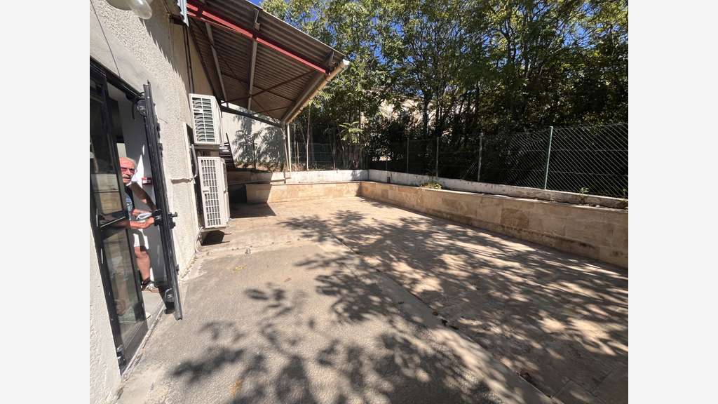 A louer local 373m² La Seyne ZA Camps Laurent