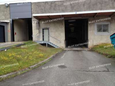 A louer local d'activités 202m² à Lanester