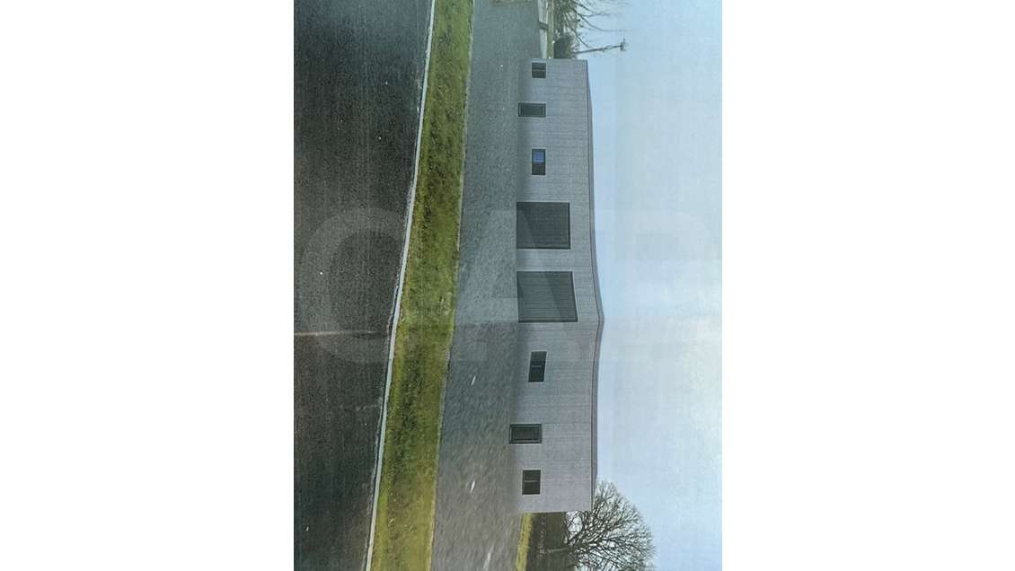 A louer local d'activité neuf 192m² à Lanvollon