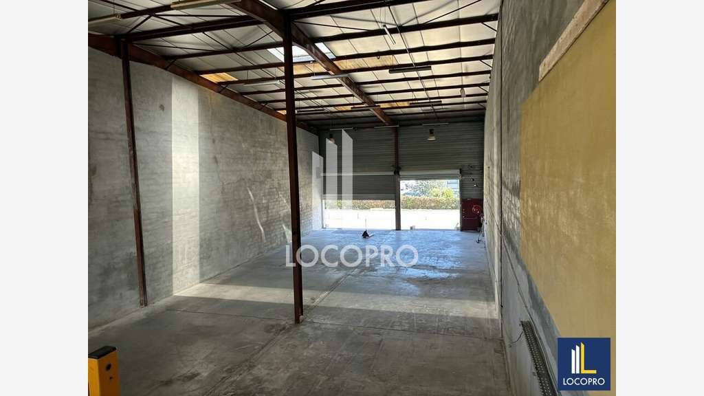 À louer local d'activité 480m² ZI Carros-Le Broc