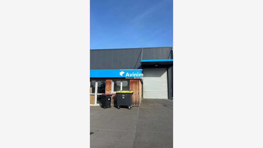 A louer local 490m² + 2000m² Le Havre Bld Durand 