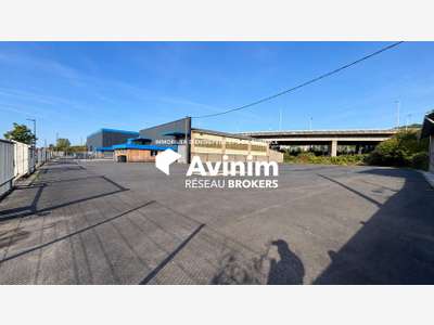 A louer local 490m² + 2000m² Le Havre Bld Durand 