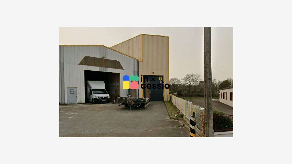 A louer local d’activité 800m² Le Mans zone Nord