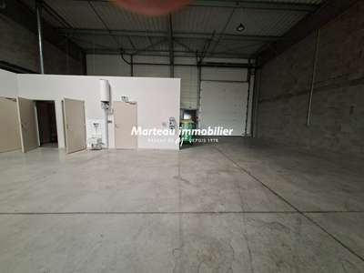 Local d'activité 4 pièces 357.5m² Le Mans