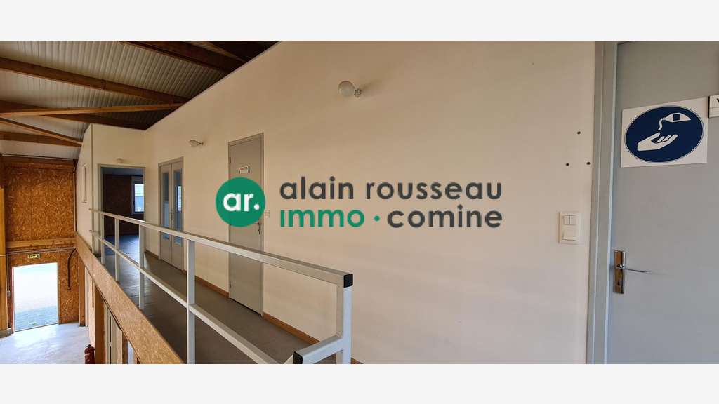 A louer local d'activité 313m² à Angers Est