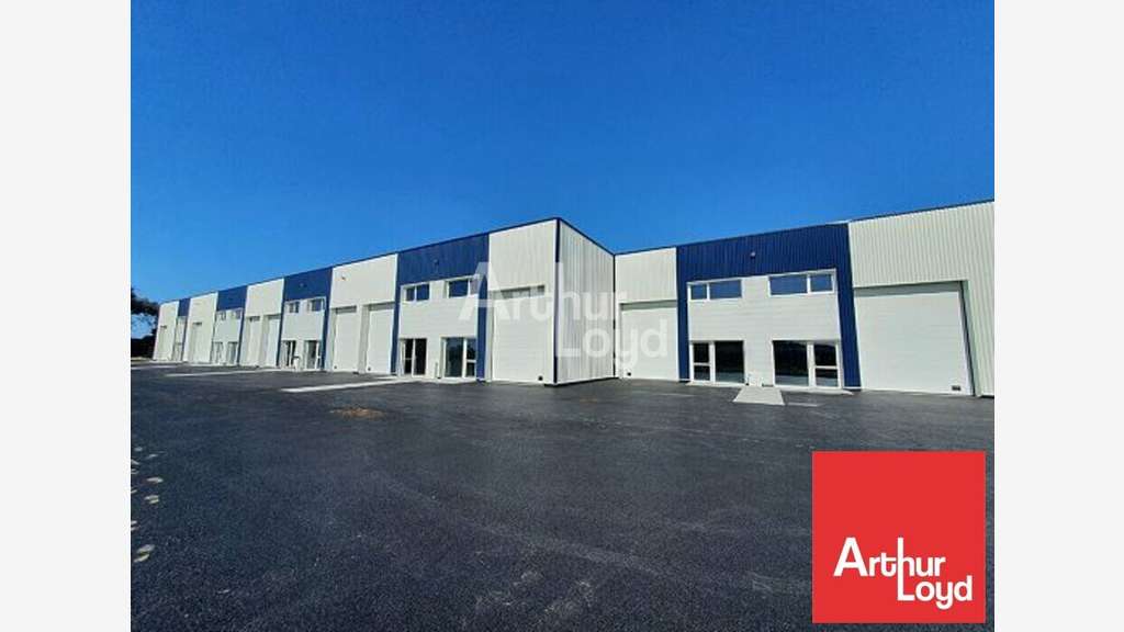 Local d'activité 380m² à louer aux Sables d'Olonne