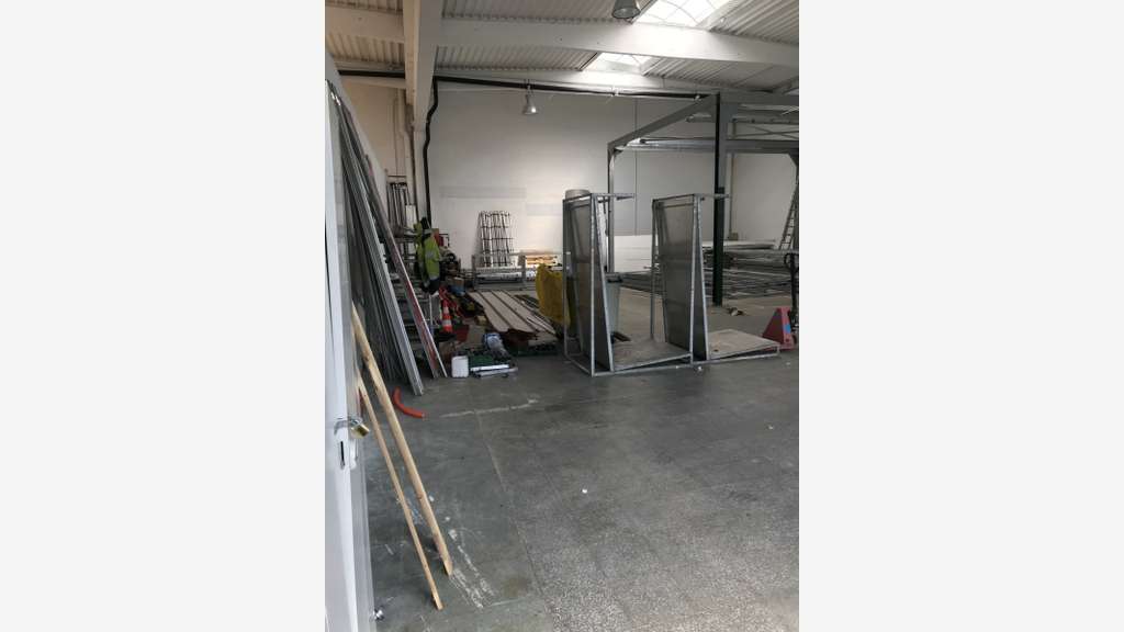 À louer locaux d'activité de 500m² à Longuenesse 