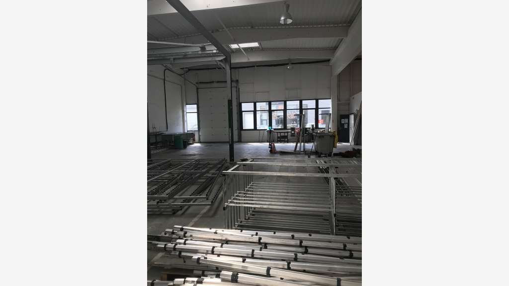 À louer locaux d'activité de 500m² à Longuenesse 
