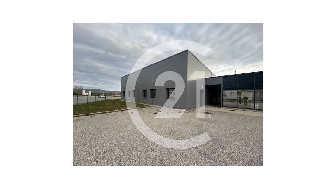 A louer local d'activité 780m² à Loriol-sur-Drôme 