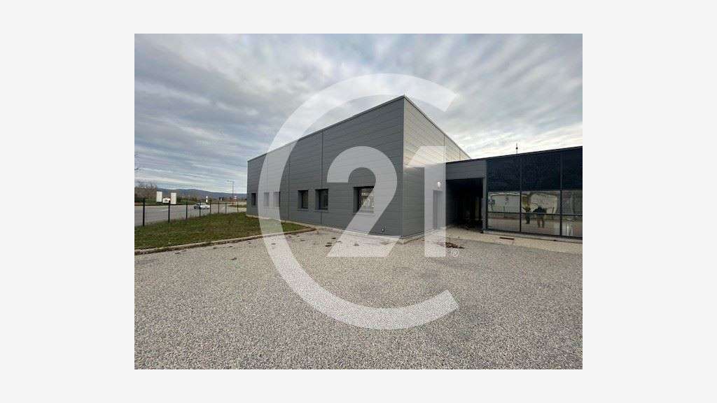 A louer local d'activité 780m² à Loriol-sur-Drôme