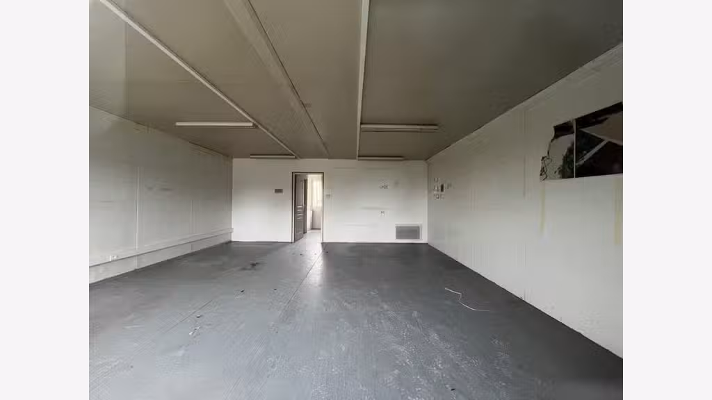 À louer local d'activités 524m² à Mannevillette 