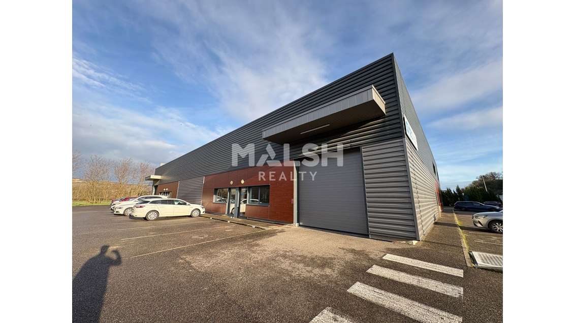 Local 1000m² ZAC des Îles à Marcilly-d'Azergues