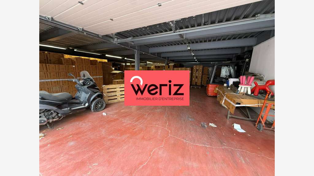 Local d'activité 1896m² à louer à Marseille 12e