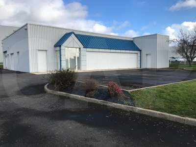 Location Locaux d'activités - Entrepôts à Melesse