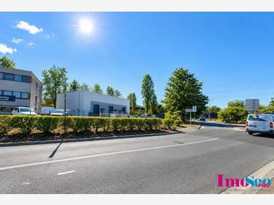 Entrepôt neuf 100m² à louer sortie rocade Mérignac