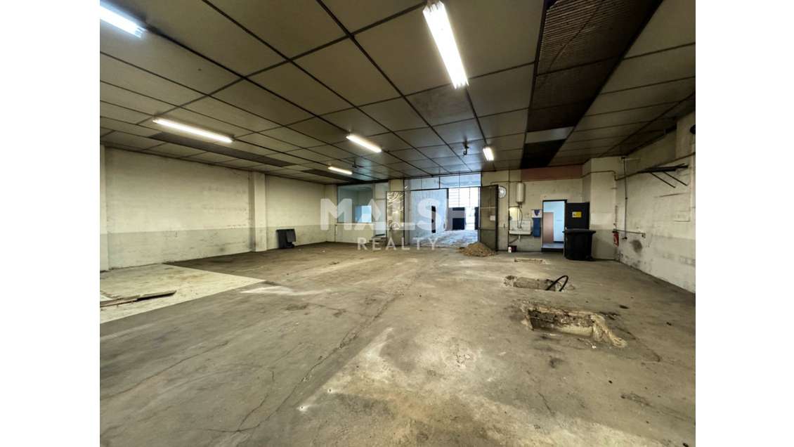 A louer local d'activité 332m² à Montbrison