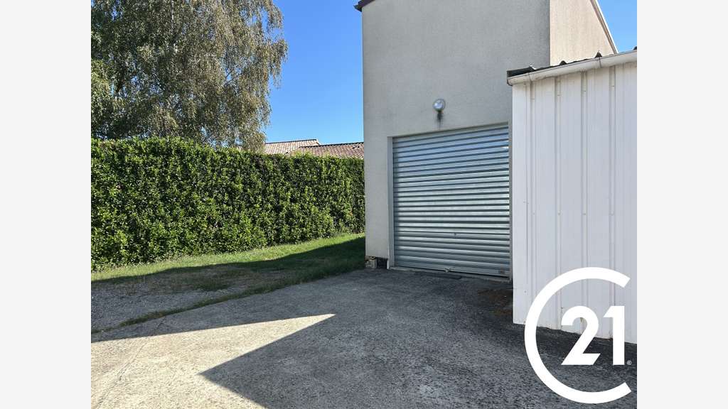 Local 80m² à louer sur Montélier